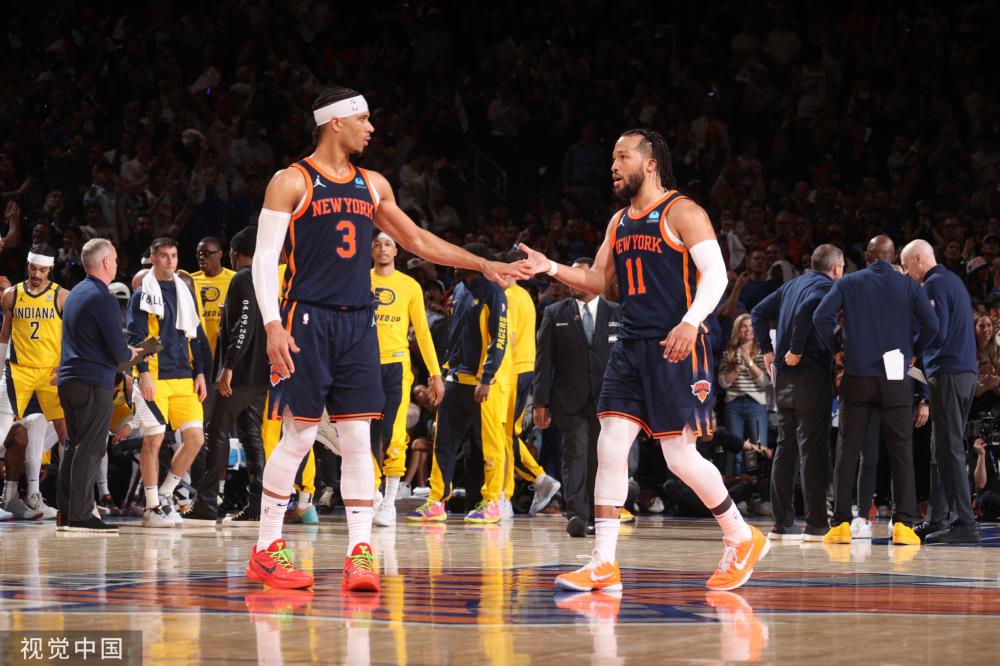 示了他们在 示了他们在