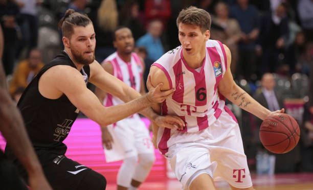 场比赛为例 场比赛为例